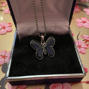 Butterfly mood changing necklace 🦋